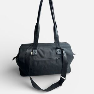 BEIS The Weekender Large Bag in Black FLAW-Missing Bottom Section